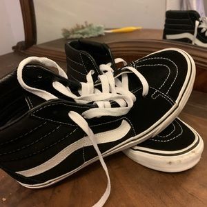 black and white high top vans